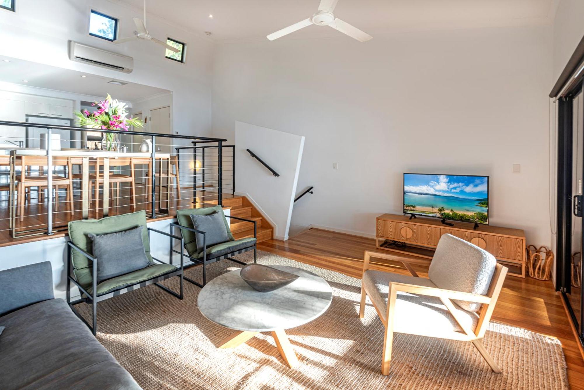 Sea View Shorelines Isla Hamilton Exterior foto